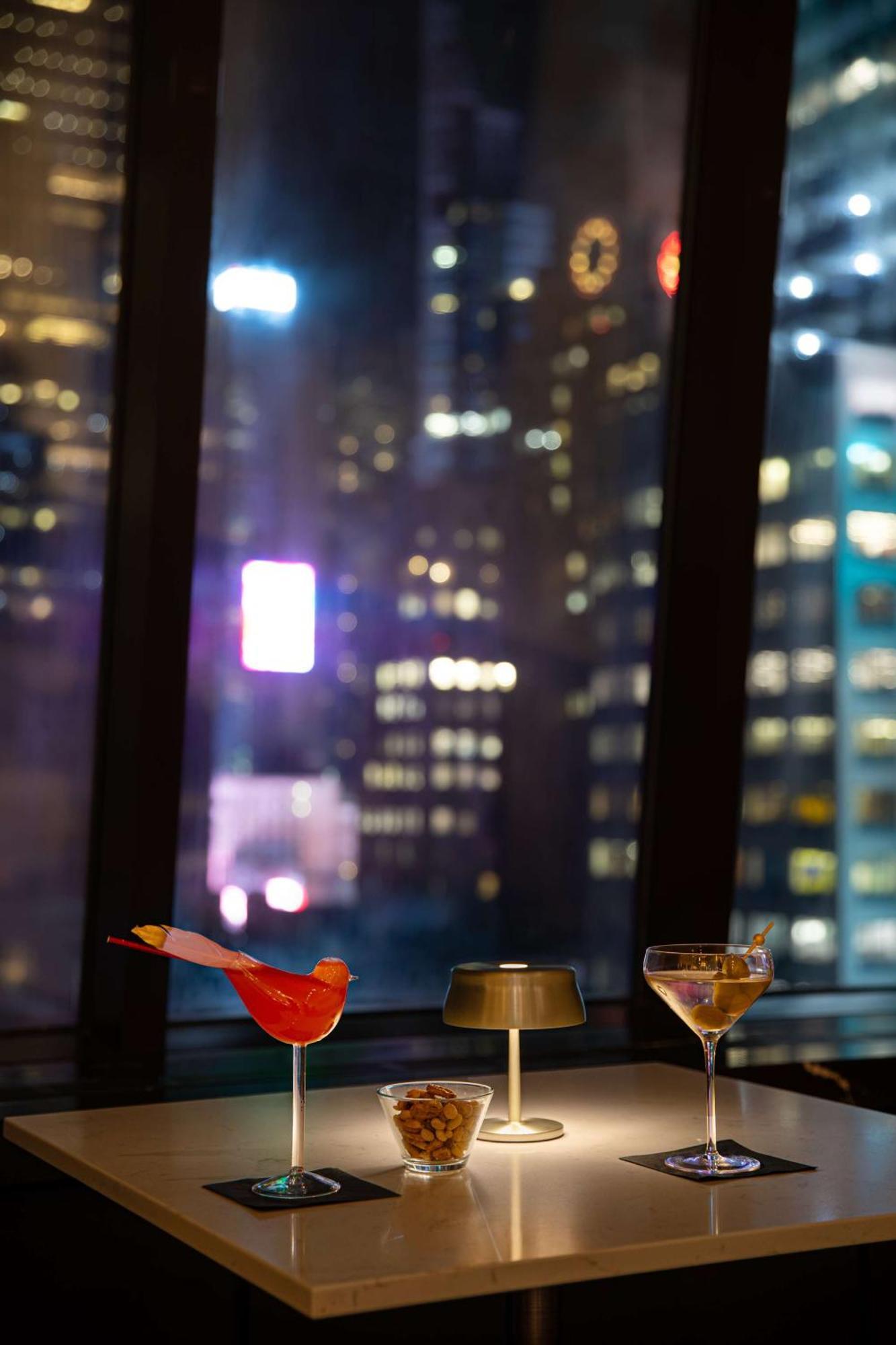 Hilton New York Times Square Hotel Exterior photo